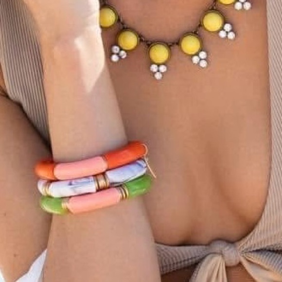 Plunder Macaroni Bead Bracelet - Picture 4 of 4